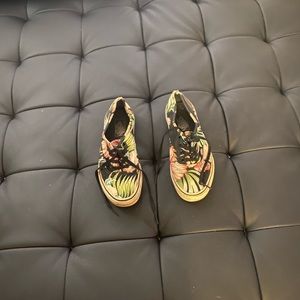 🔥 Vans Authentic Hawaiian Floral Skate Shoe